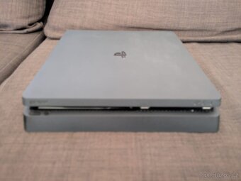 PlayStation 4 Slim 500GB - 4