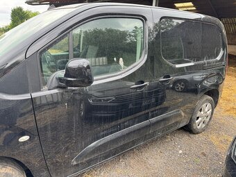 Náhradní díly Opel Combo 1.5 diesel 2019 - 4