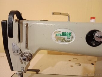 Prodám průmyslový šicí stroj - 4
