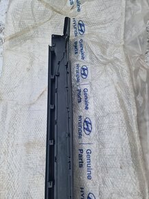 Hyundai Tucson 2015 - práh - 4