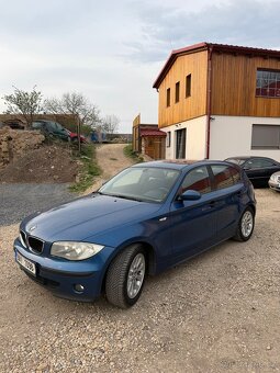 BMW 118D - 4