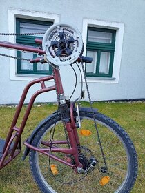 Historická invalidní tříkolka, velociped, bicykl - 4