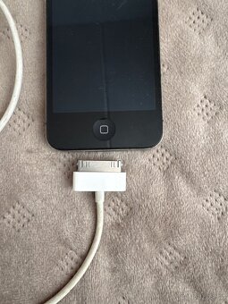 iPhone 4 - 4