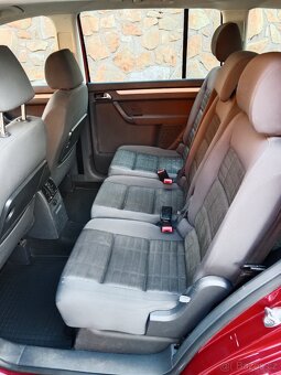 Volkswagen Touran 2.0 TDI - 4