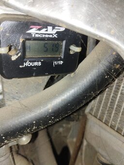 Yamaha yz 450f - 4