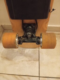 elektrický longboard ( cruiser) - 4