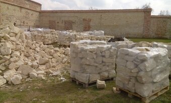 Stavební kámen OPUKA - 4