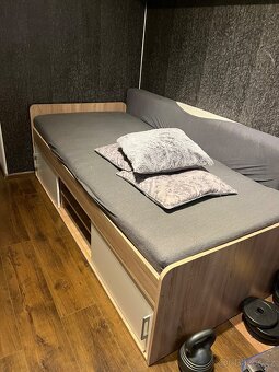 Postel - 4