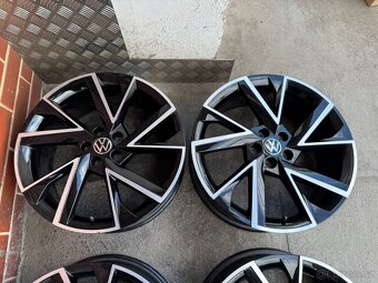 Alu 18" 5x100,škoda VEGA BLACK, Scala , KamiQ , TOP - 4