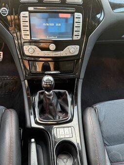 Ford Mondeo Titanium 2.2 TDCI Nafta - 4