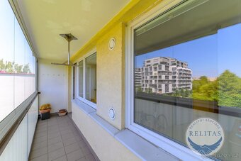 Pronájem bytu 3+kk 65 m² - 4