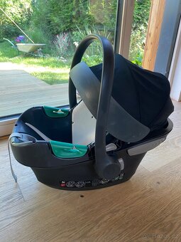 Vajíčko Cybex se základnou Isofix - 4