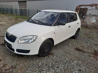 Škoda Fabia Base - 4