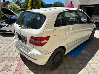 Veškeré díly Mercedes Benz  b170 1.7 85kw bíla - 4