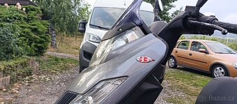 KYMCO Dink 200i - 4