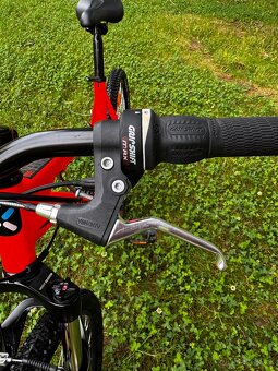 Horské kolo Btwin Rockrider 340 vel.S  top stav, jako nové - 4