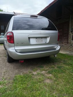 Dodge Grand Caravan 3.3i V6 automat rok 2002 - USA verze - 4