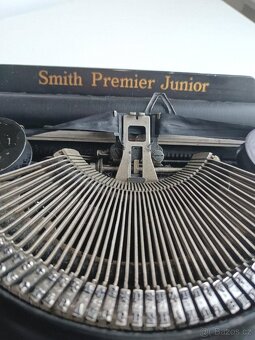 Starožitný psací stroj - Smith Premier Junior - 4