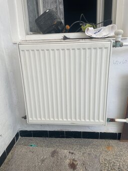Deskové radiátory - 4