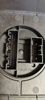 Řídící jednotka LED světel VOLVO 31427776 - 4