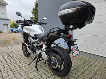 Honda VFR 800X Crossrunner ABS-Akce Doprava Zdarma - 4