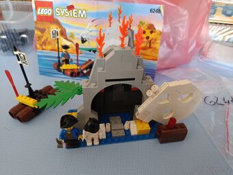 LEGO Pirates 6248 Volcano Island +návod - 4
