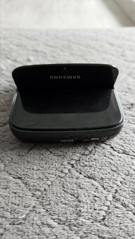 Samsung nabíječka Desk top Dock - 4