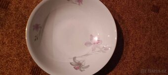 Porcelánový jídelní set - 4