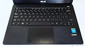 Asus X200ma Intel, SSD128gb 12"HD nová baterka 5hod. W10 - 4