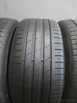 4xletni pneu 225/35/19. 2xFalken2xNexen. - 4