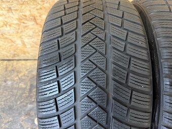 KOMPLETNÍ SADA ZIMNÍCH PNEU 225/40 R18 92W VREDESTEIN 2023 - 4