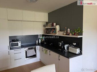 Pronájem 2kk 61,5m2 P4 Riviéra Modřany balkon 9m2 garážové s - 4