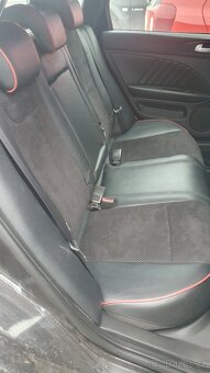 Raritný ALCANTARA Ti interiér Alfa Romeo 159 - 4