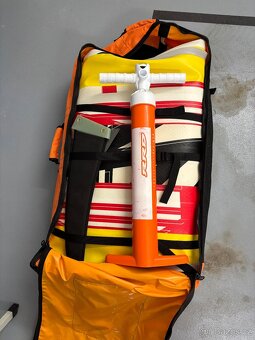 Windsurfing RRD - 2x komplet plachta + nafukovací plovák - 4