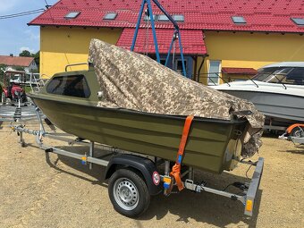 India 431 laminátový motorový člun - NOVÝ - 4