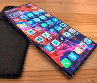 Honor 70 5G-6,7"OLED 120Hz,8x2,5Ghz,8/256GB54+50+2Mpx - 4