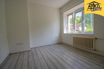 Prodej bytu 3+kk se zahrádkou a garáží - 4