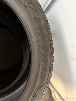 2x zimni pneu 245/40/19 - 4