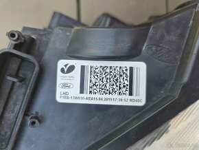 P: svetla Ford Focus MK3.5 - 4