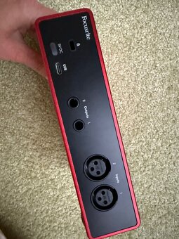 Focusrite Scarlett 2i2 – jako nový - 4
