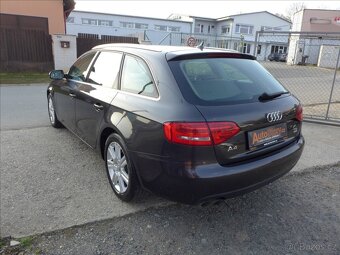 Audi A4 2,0 TDI 4x4, NAVI, 1.MAJITEL - 4