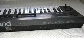 Roland Afa JUNO I - 4