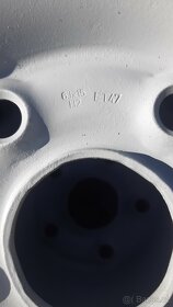 Zimní pneumatiky 195/65 R15 5x112 škoda octavia II - 4