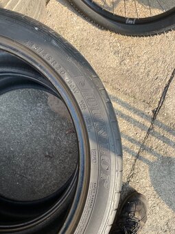 Letní pneu 235/45R20 - 4
