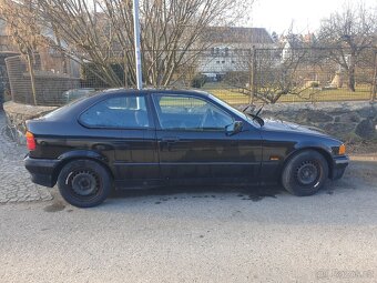 Compact BMW e36 benzín 1.6 - 4