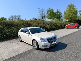 Cadillac CTS - 4