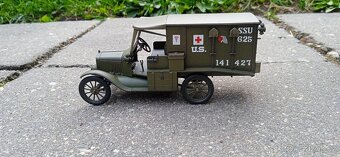 Model Ford model T Ambulance 1/35 - 4