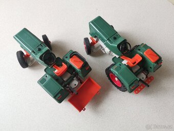 2x Stará retro hračka traktor. - 4