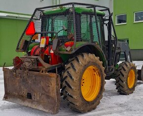 Traktor John Deere 6220 SE - 4