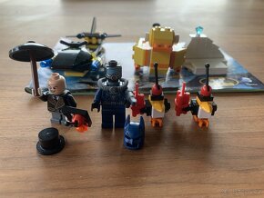 Lego 76010 - souboj s tučňákem - 4